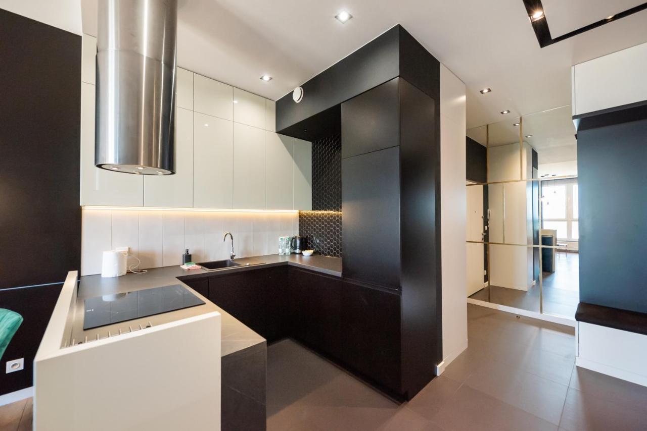Praga 23Rd Floor High-Class Apartment Warsaw Luaran gambar