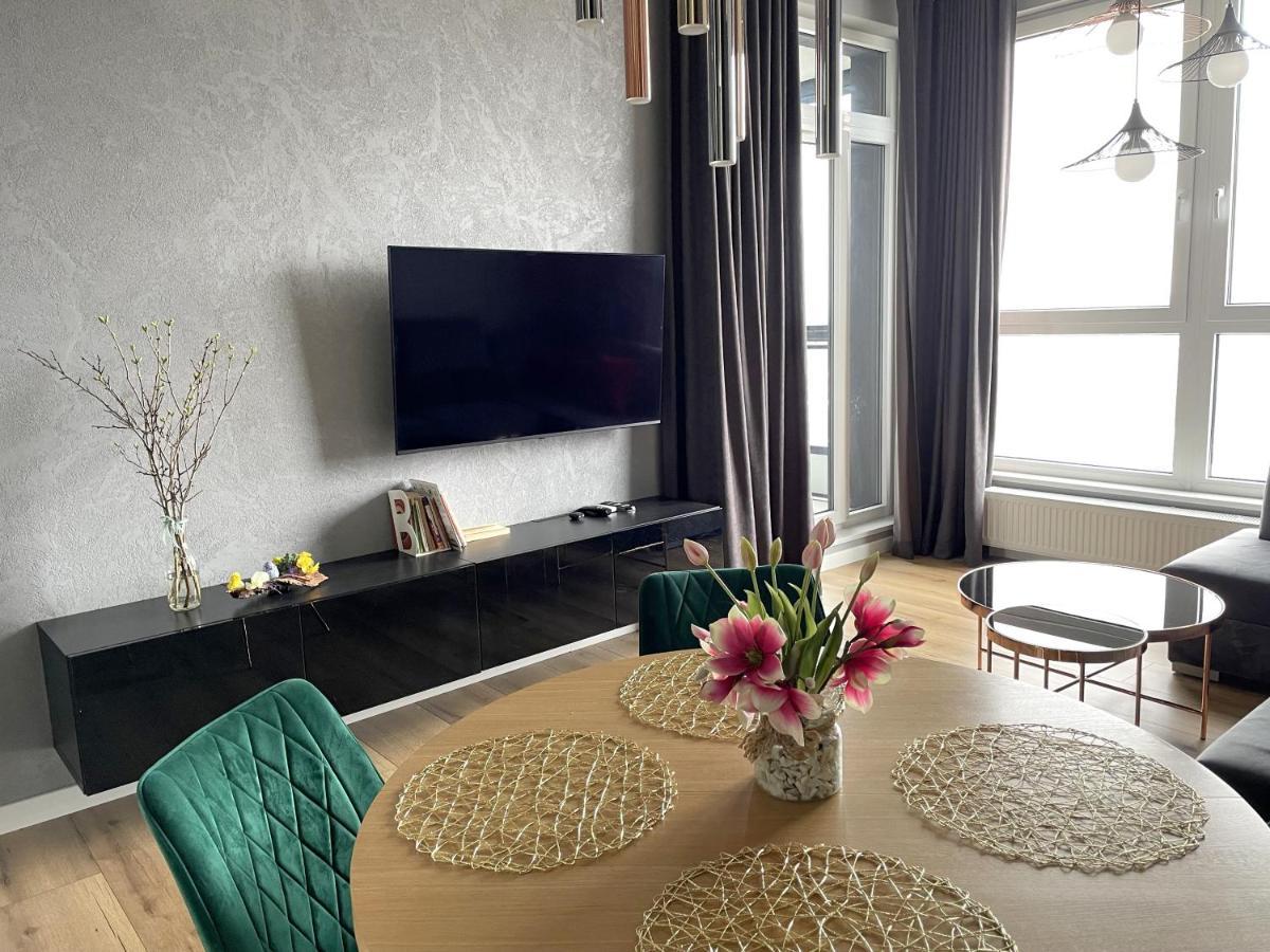 Praga 23Rd Floor High-Class Apartment Warsaw Luaran gambar
